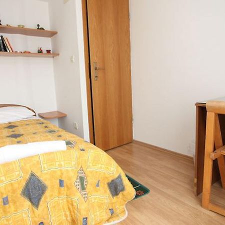 Split Apartments Peric Bagian luar foto