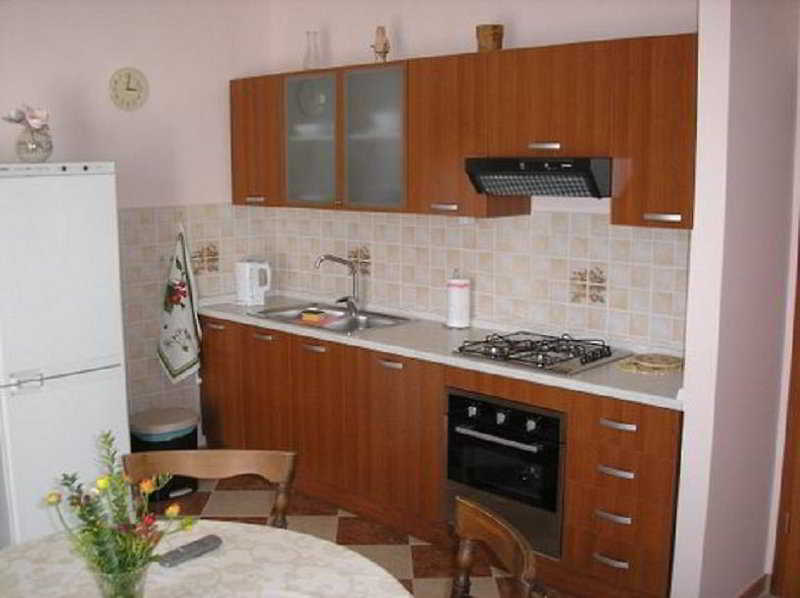 Split Apartments Peric Bagian luar foto