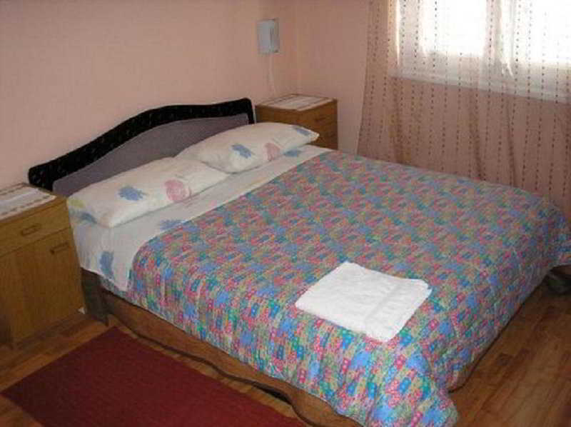 Split Apartments Peric Bagian luar foto