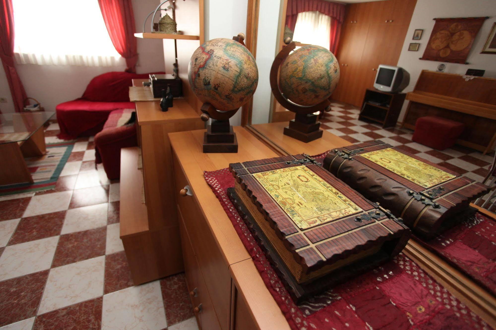 Split Apartments Peric Bagian luar foto